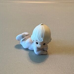 Adorable Precious Moments  Figurine